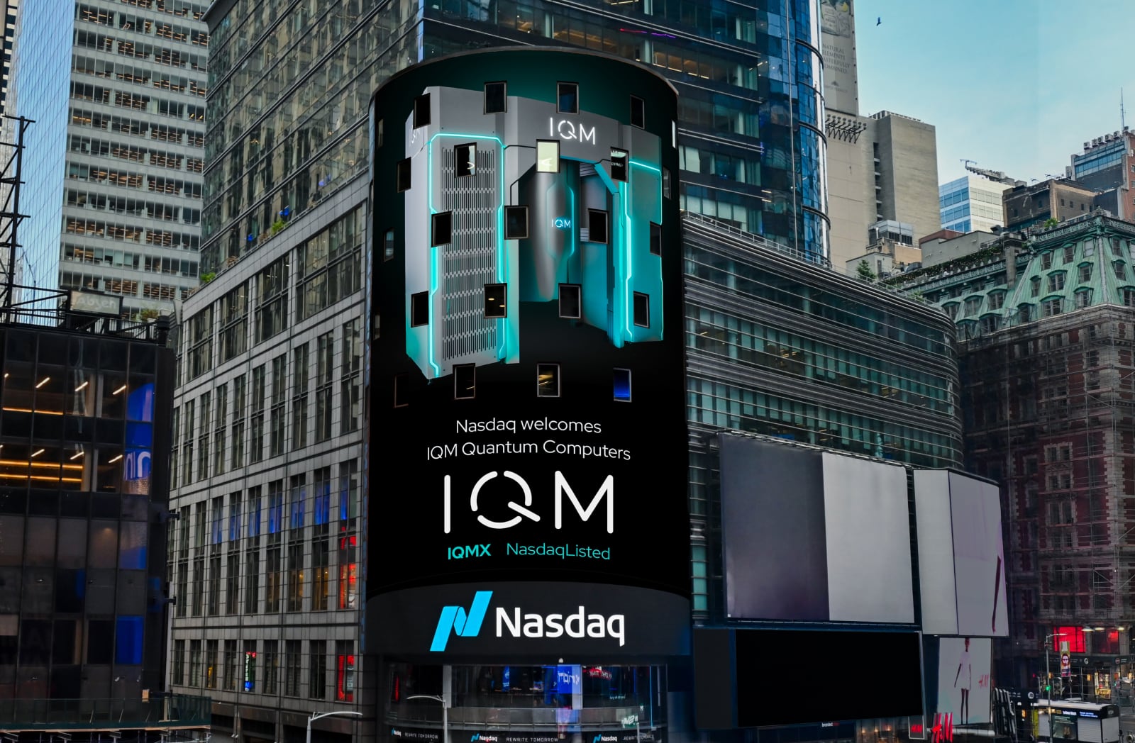 Nasdaq billboard welcoming IQM Quantum Computers in New York